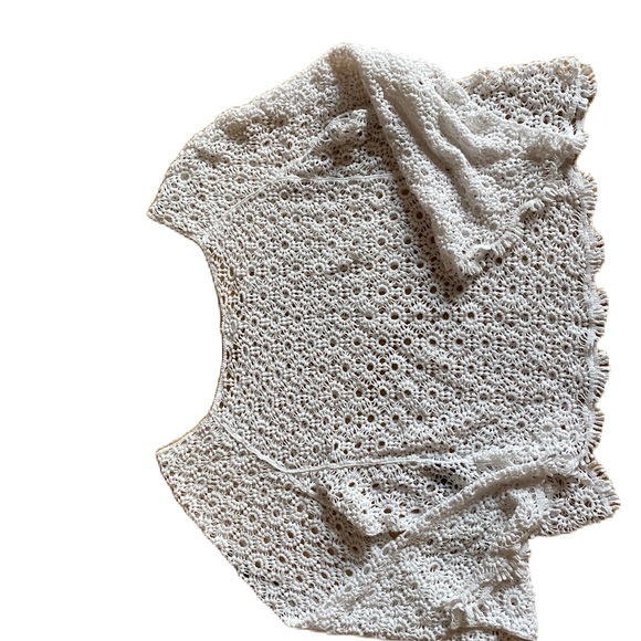 POL white sweater. Size m/l - Picture 2 of 5